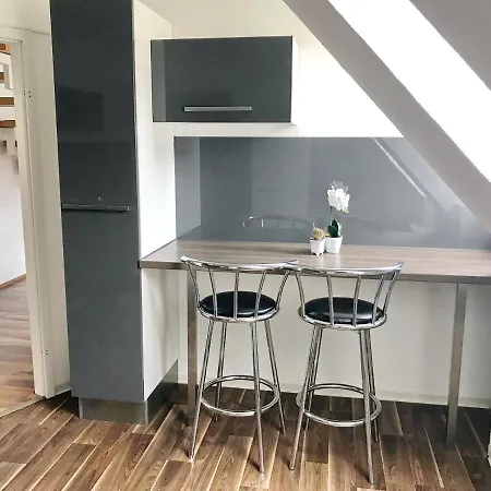 Sunnyhome Monteurwohnungen Und Nahe Regensburg Apartment *